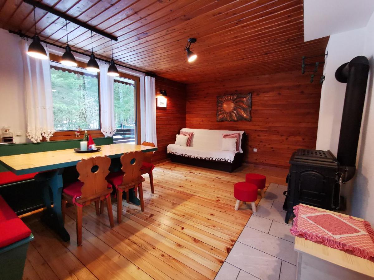 Chalet Via Mons 모스트라나 외부 사진
