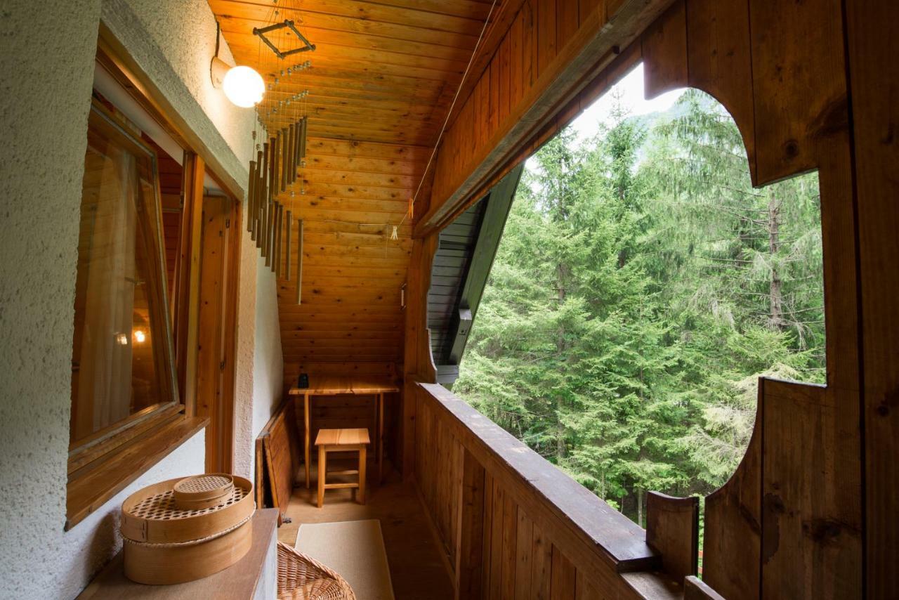 Chalet Via Mons 모스트라나 외부 사진